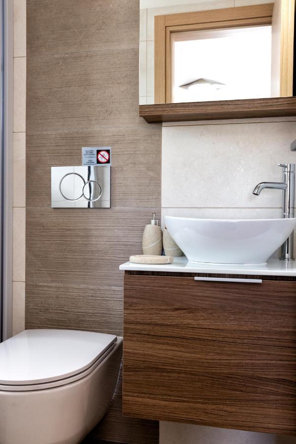 Room With Sea View ปาริเกีย ภายนอก รูปภาพ