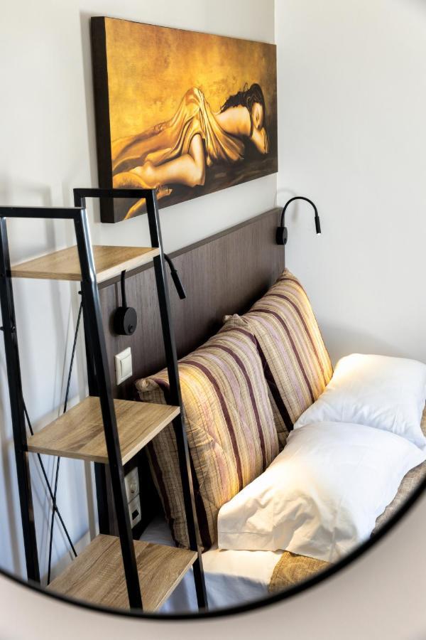 Room With Sea View ปาริเกีย ภายนอก รูปภาพ